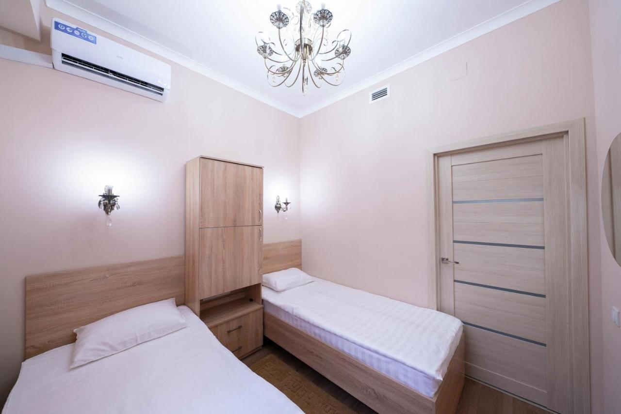 Kaganat Hostel Bishkek Exterior photo